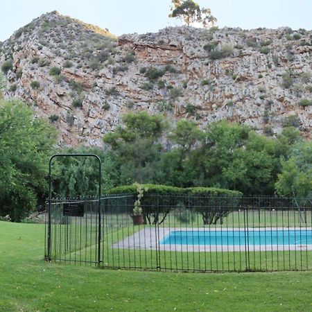 Rainbow Glen Self Catering Chalets Montagu Bagian luar foto