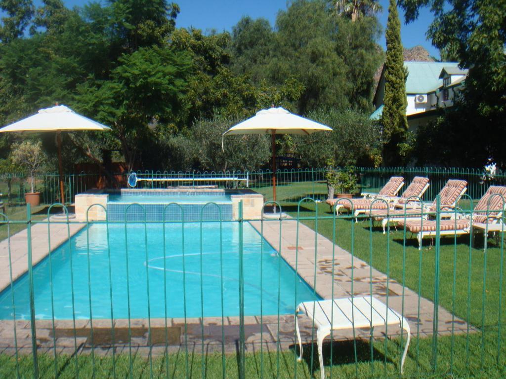 Rainbow Glen Self Catering Chalets Montagu Bagian luar foto